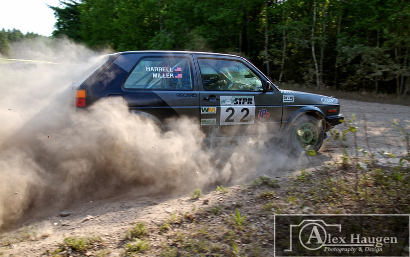 Illustration for article titled Rally Photos of the Day: Oversize edition